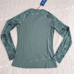 Wild Rye Women's Evie Raglan Base Layer Top, Green, Size 10